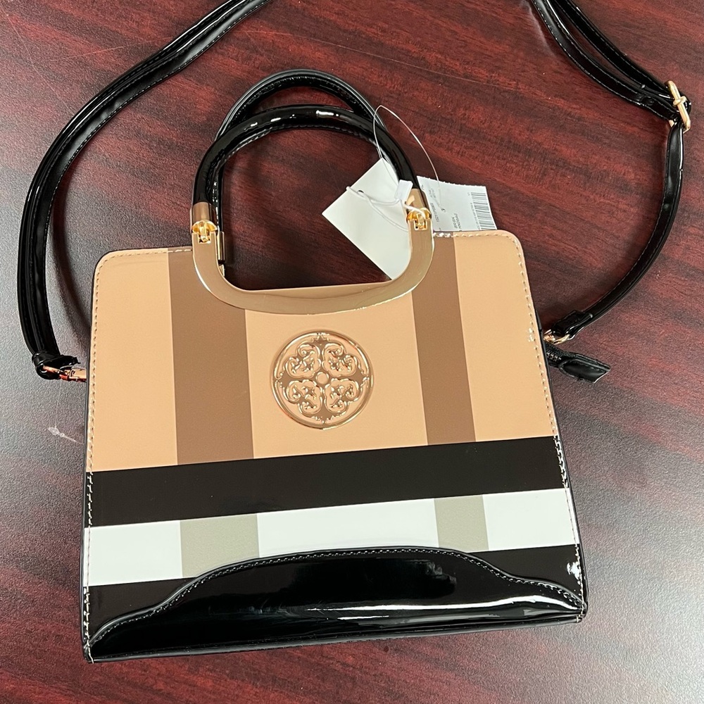 Stylish Tan and Black Handbag